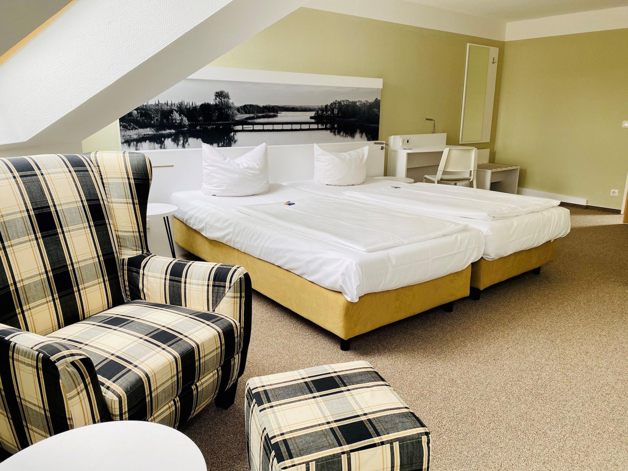 Hotel Am Schlosspark Güstrow Zewnętrze zdjęcie