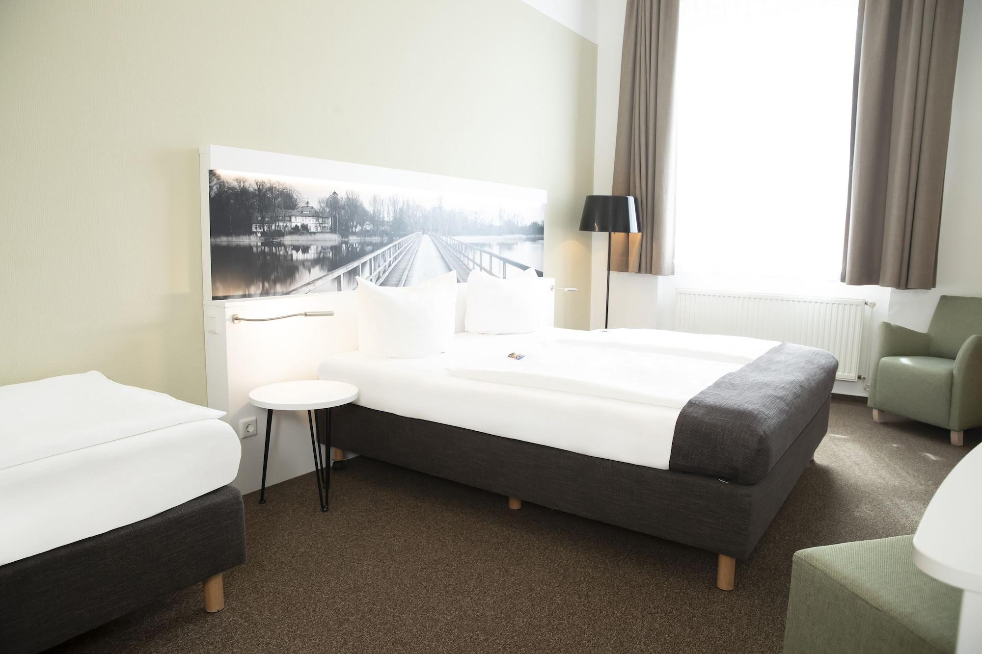 Hotel Am Schlosspark Güstrow Zewnętrze zdjęcie